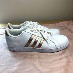 Adidas Sneakers Women's Size 7 US